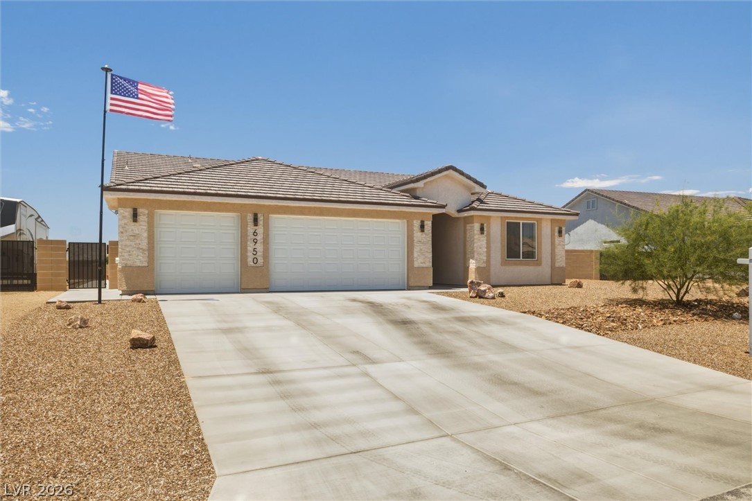 Photo 3 of 6950 Sandpebble Street