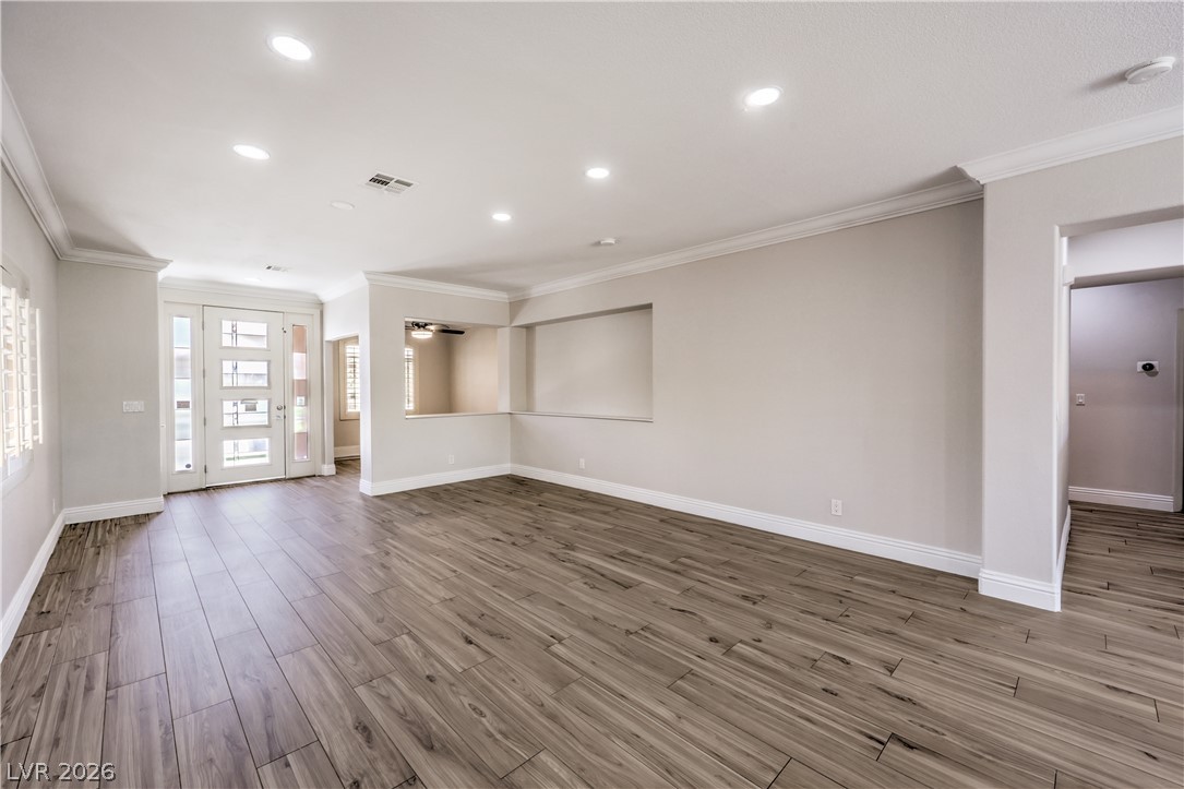 Photo 12 of 25, 800 Royal Elm Lane
