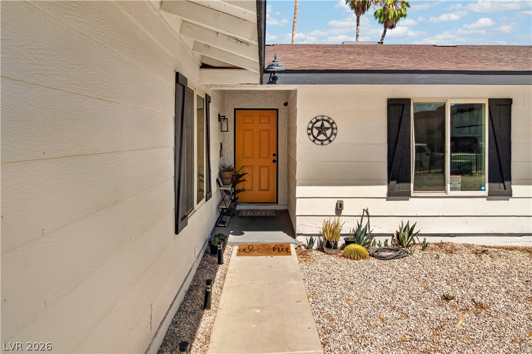 Photo 4 of 5452 Escondido Street