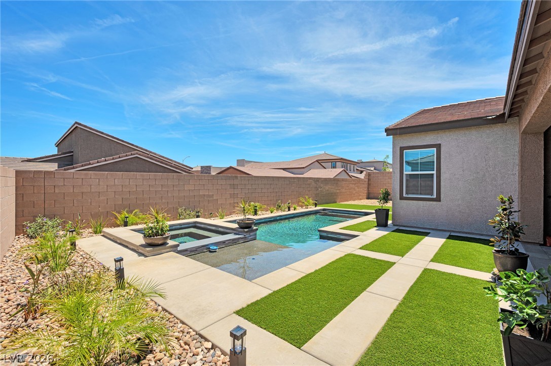 Photo 21 of 25, 380 Portia Village Drive
