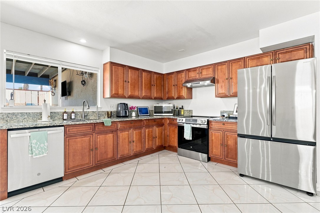 Photo 3 of 3540 Moraga Drive