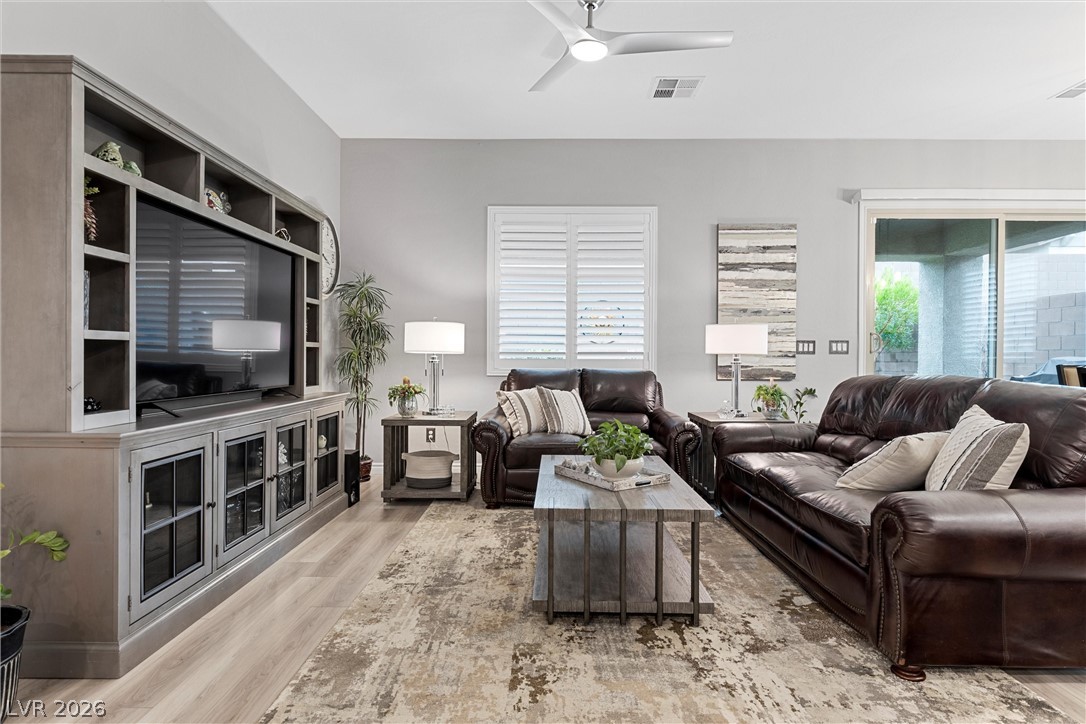 Photo 5 of 700 Monteverdi Peak Street