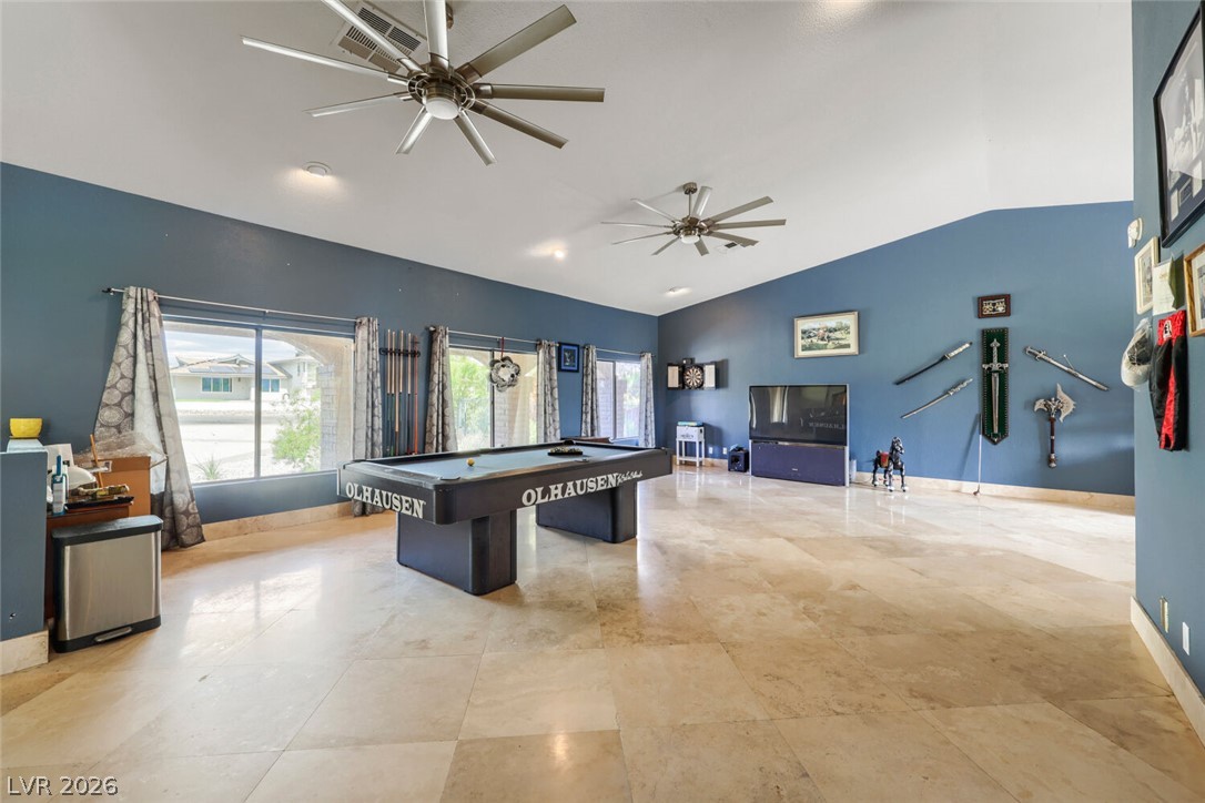 Photo 8 of 59, 2817 La Mesa Drive