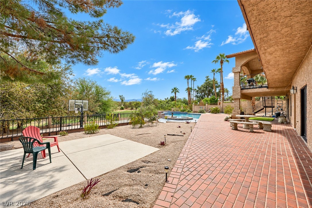 Photo 54 of 59, 2817 La Mesa Drive