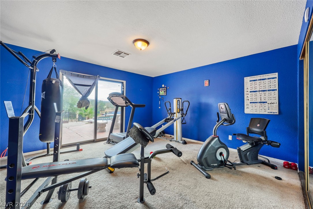 Photo 41 of 59, 2817 La Mesa Drive