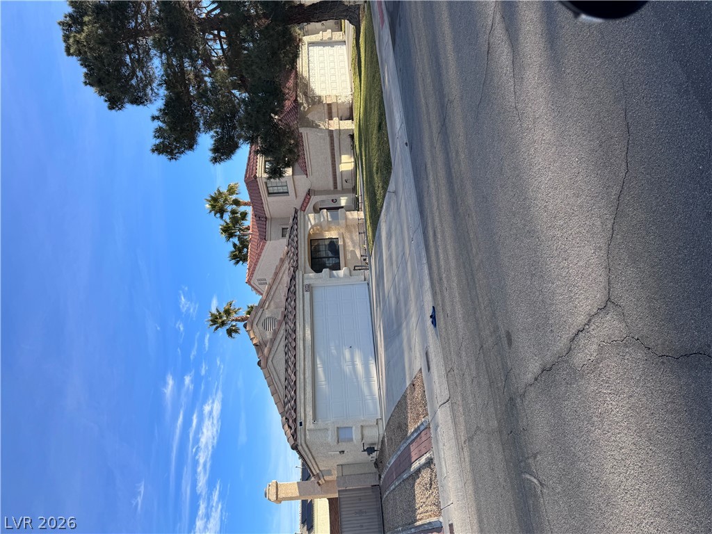2044 Waverly Circle, Henderson 89014
