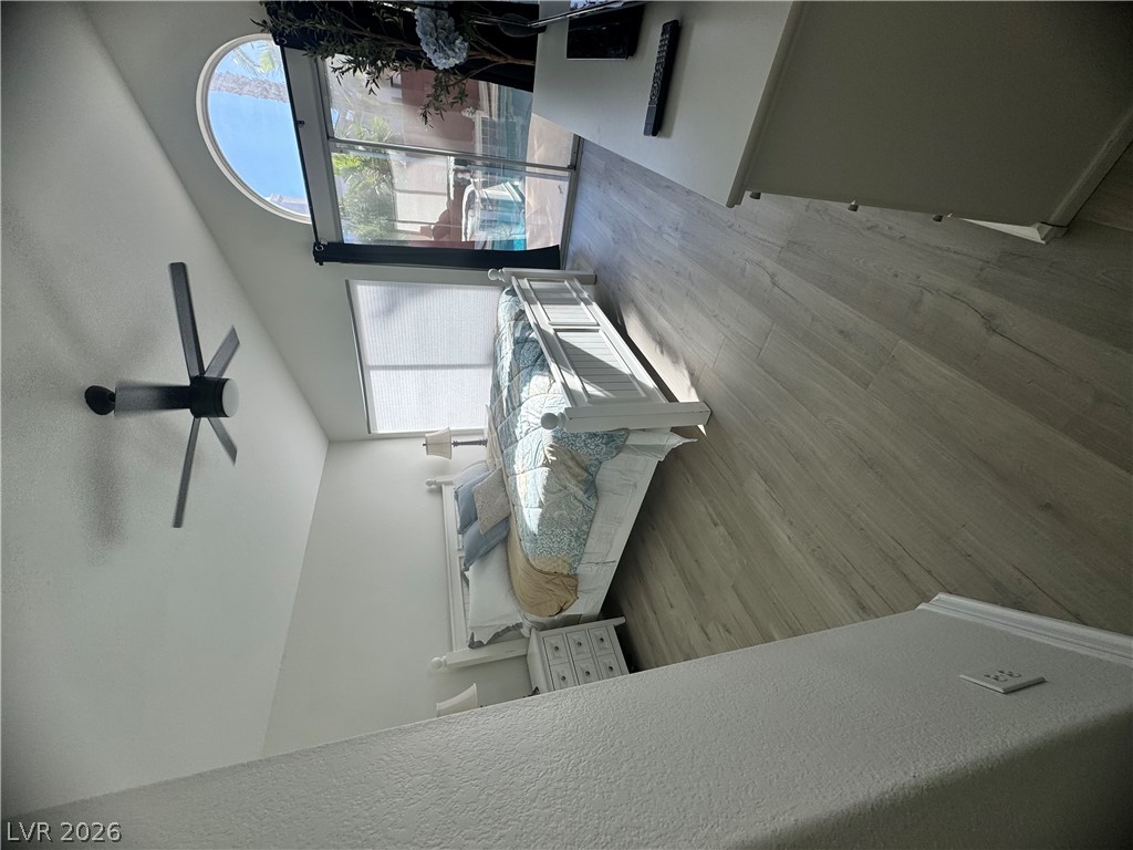 Photo 22 of 28, 338 Abbington Street