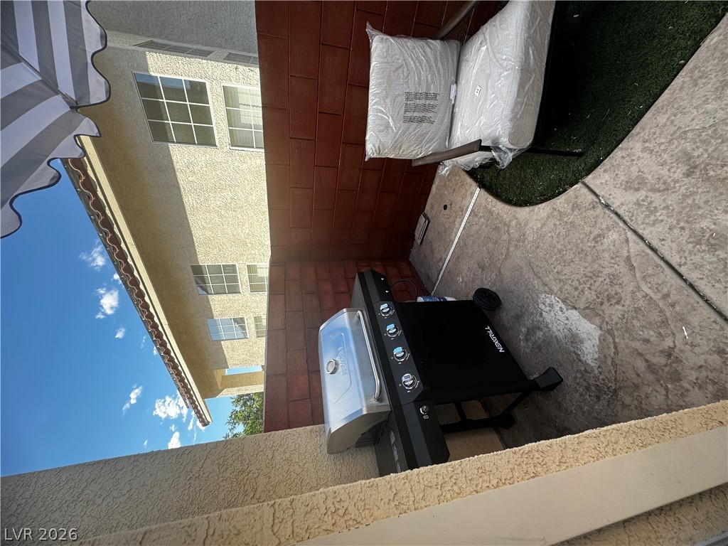 Photo 25 of 28, 338 Abbington Street