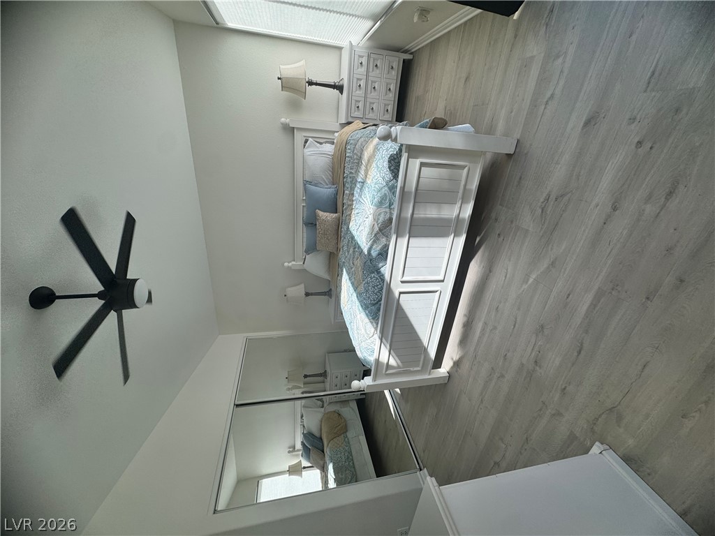 Photo 17 of 28, 338 Abbington Street