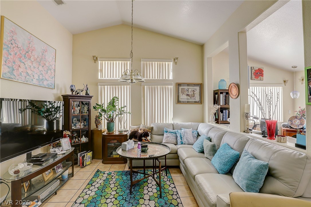 Photo 8 of 37, 3207 Atwater Drive