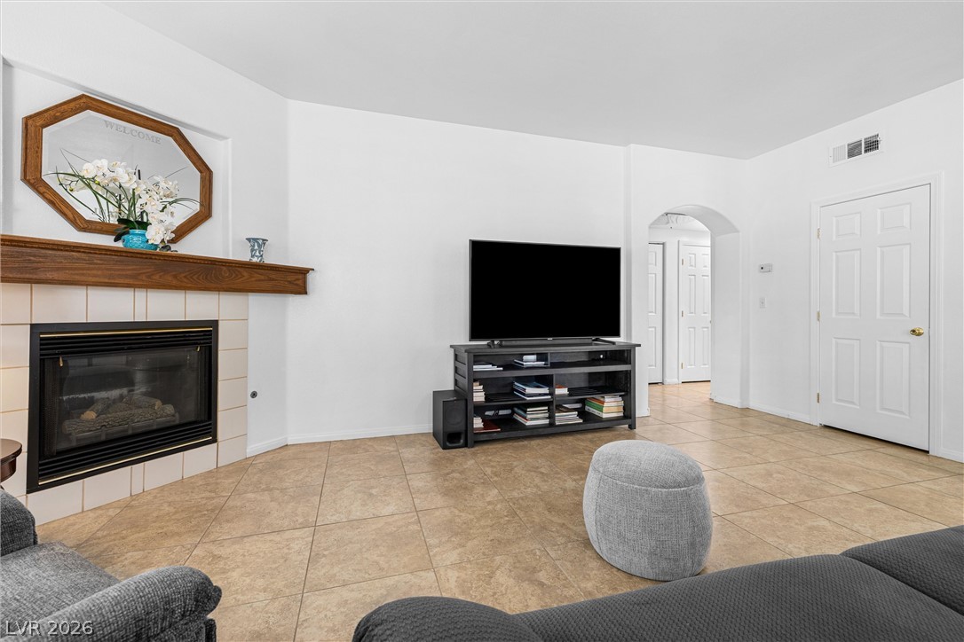 Photo 13 of 36, 4910 Black Bear Road #101