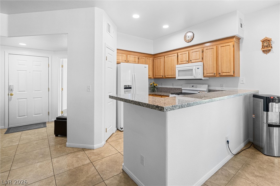 Photo 14 of 36, 4910 Black Bear Road #101