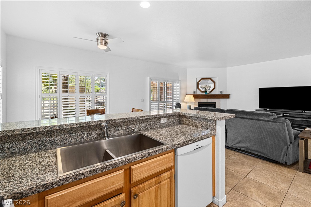 Photo 16 of 36, 4910 Black Bear Road #101