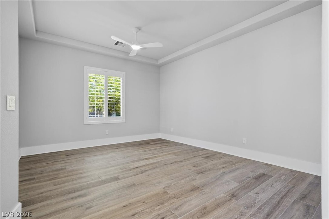 Photo 24 of 64, 1939 Orchard Mist Street