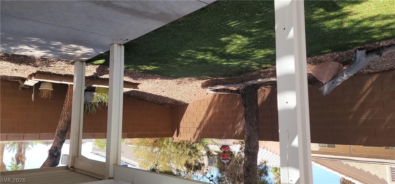 Photo 4 of 8116 Cimarron Ridge Drive