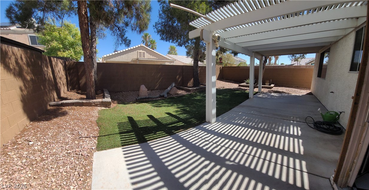 Photo 5 of 8116 Cimarron Ridge Drive