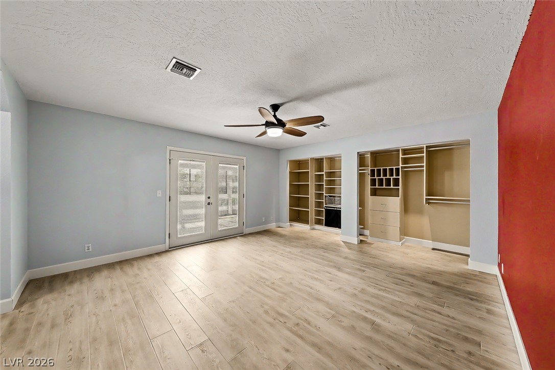 Photo 33 of 57, 893 Fairway Drive