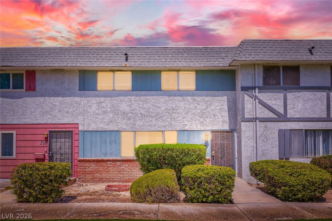 532 Greenbriar Townhouse Way, Las Vegas