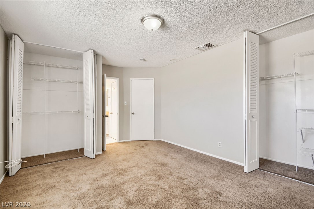 Photo 25 of 34, 532 Greenbriar Townhouse Way