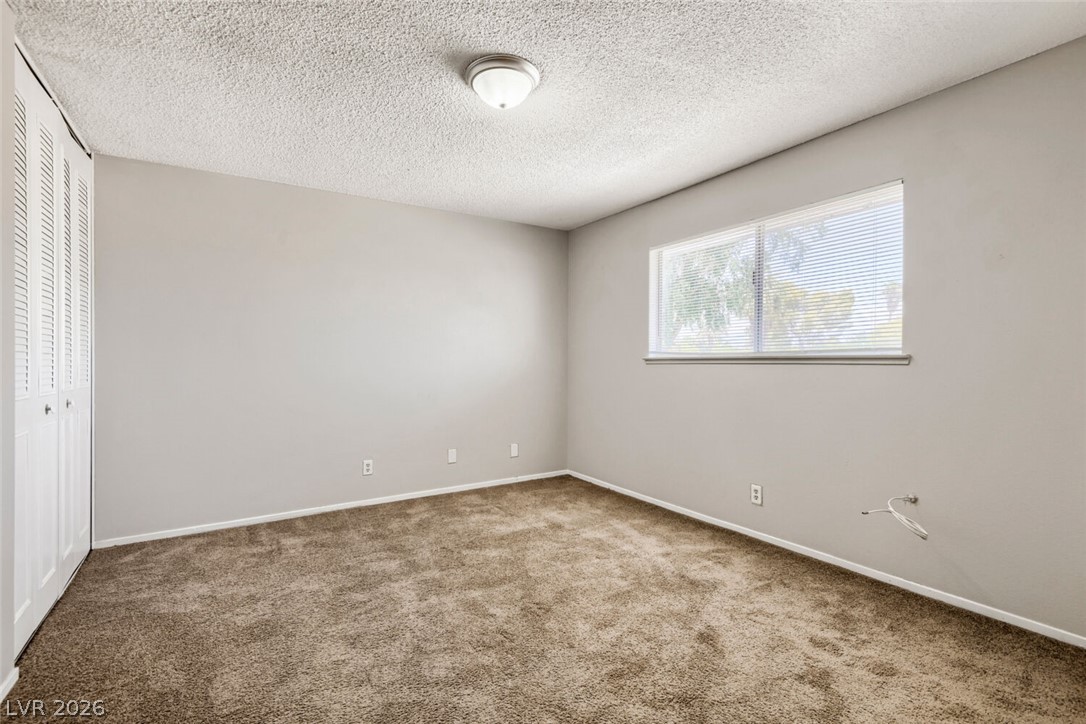 Photo 20 of 34, 532 Greenbriar Townhouse Way