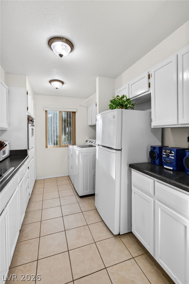 Photo 11 of 28, 750 Royal Crest Circle #354
