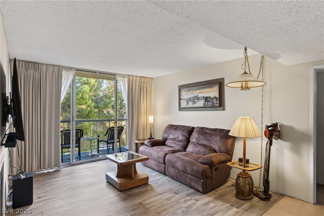 Photo 4 of 750 Royal Crest Circle #354