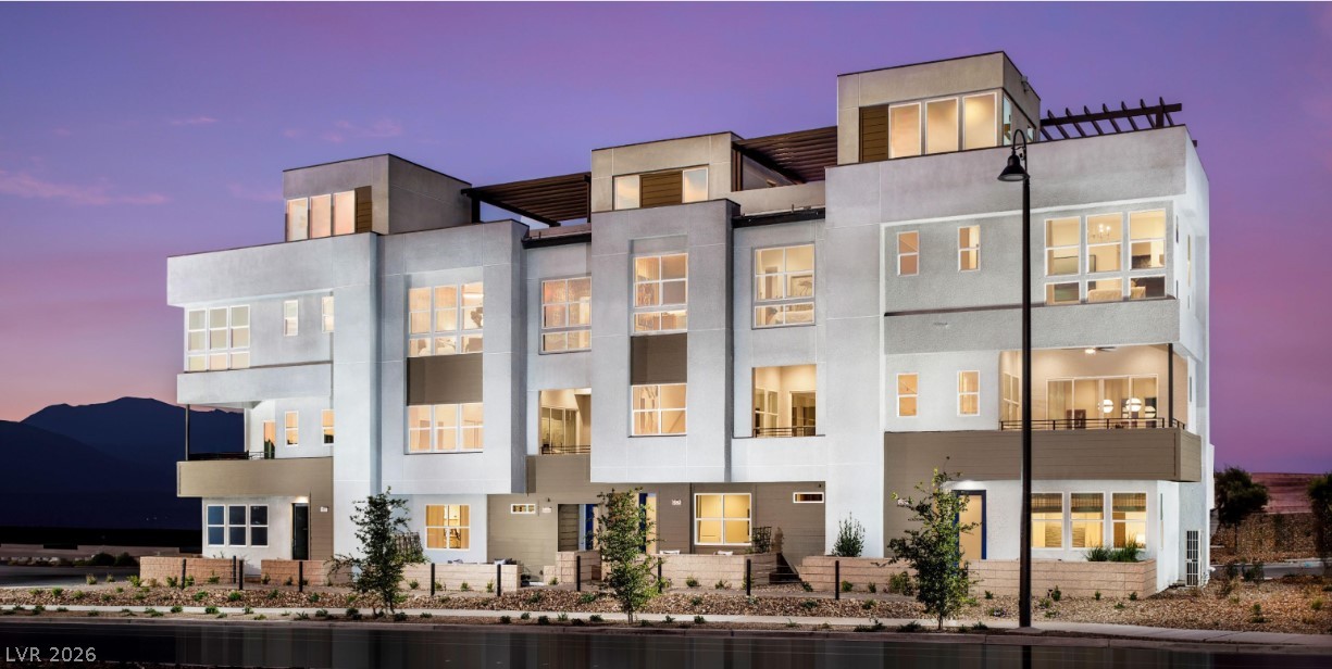 2525 Cracked Stone Street, Henderson 89044