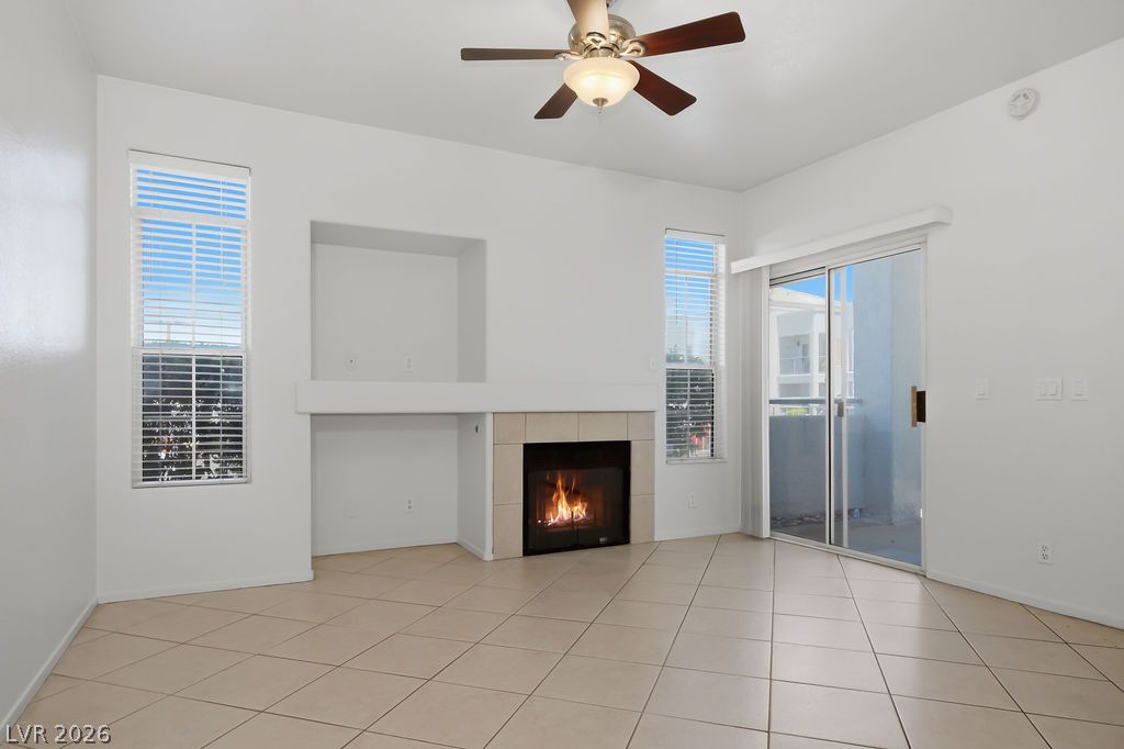 Photo 6 of 28, 2201 Ramsgate Drive #514