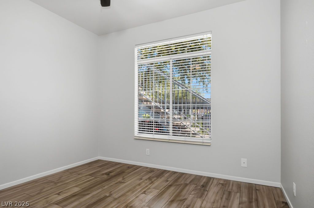 Photo 17 of 28, 2201 Ramsgate Drive #514