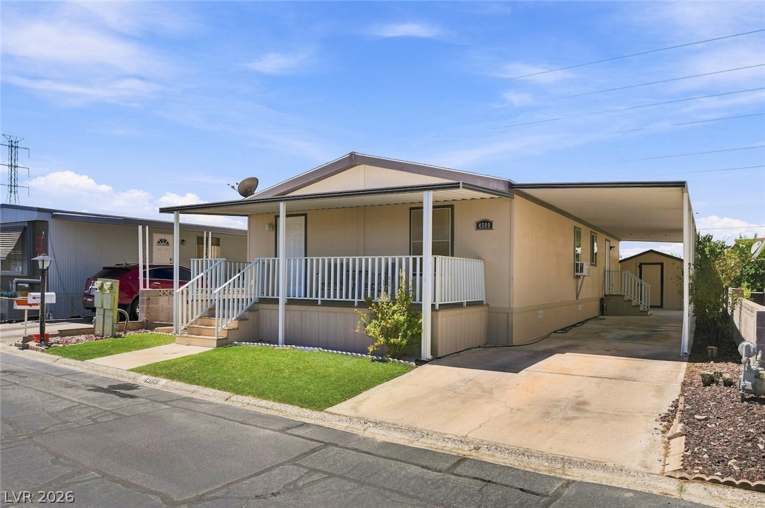 4589 Royal Ridge Boulevard, Las Vegas