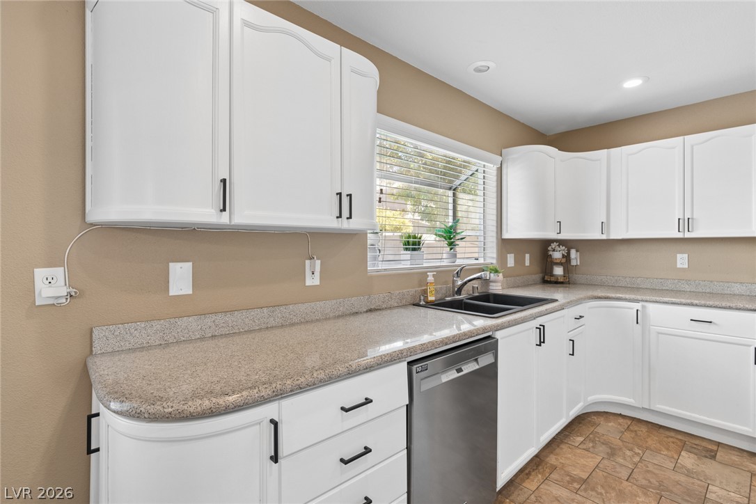 Photo 20 of 73, 7808 Robinglen Avenue