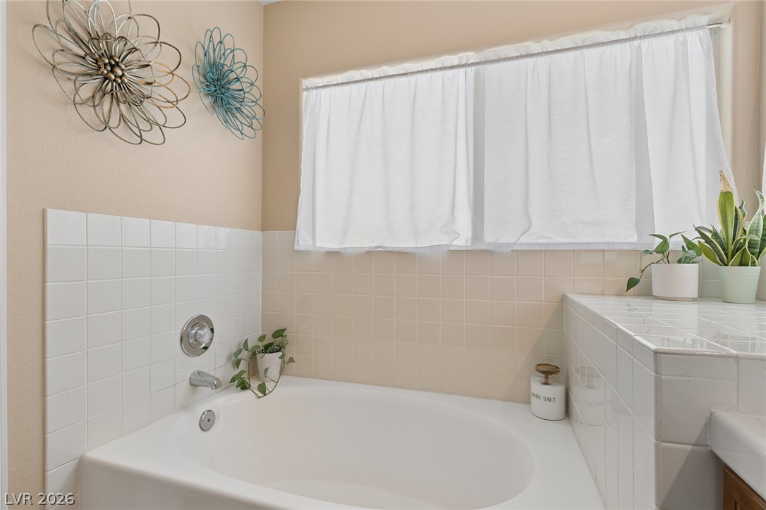 Photo 43 of 73, 7808 Robinglen Avenue