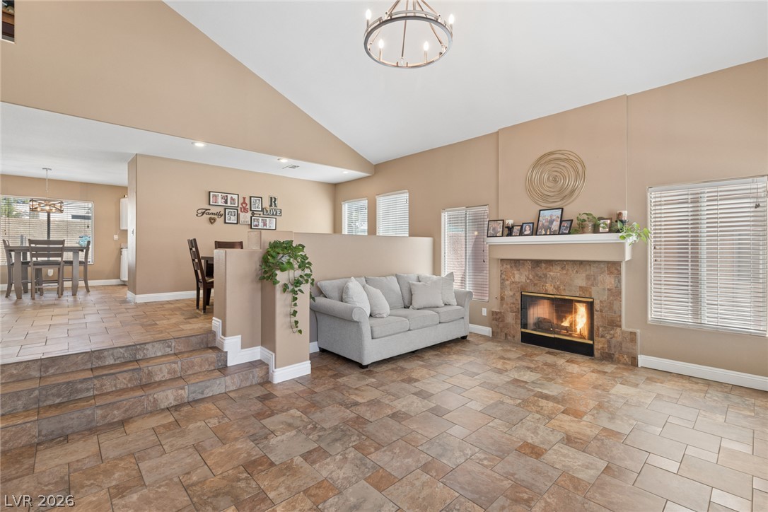 Photo 7 of 73, 7808 Robinglen Avenue