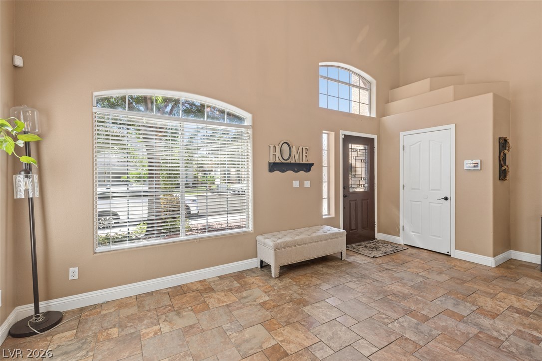 Photo 9 of 73, 7808 Robinglen Avenue