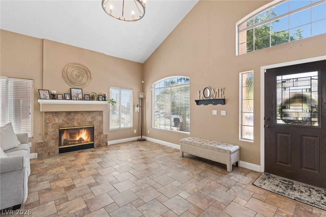 Photo 10 of 73, 7808 Robinglen Avenue