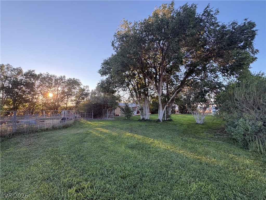 Photo 10 of 46, 880 N 59th Street