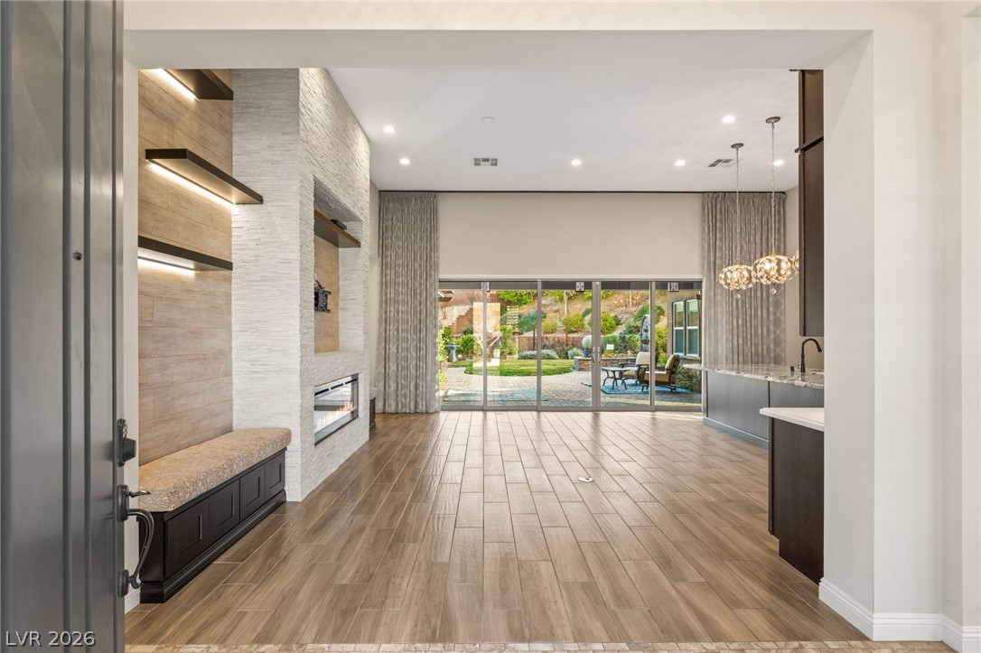 Photo 3 of 10179 Emerald Sunset Court