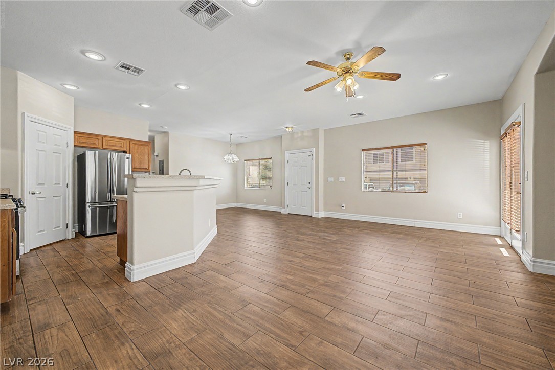 Photo 6 of 30, 3205 Regal Swan Place #3