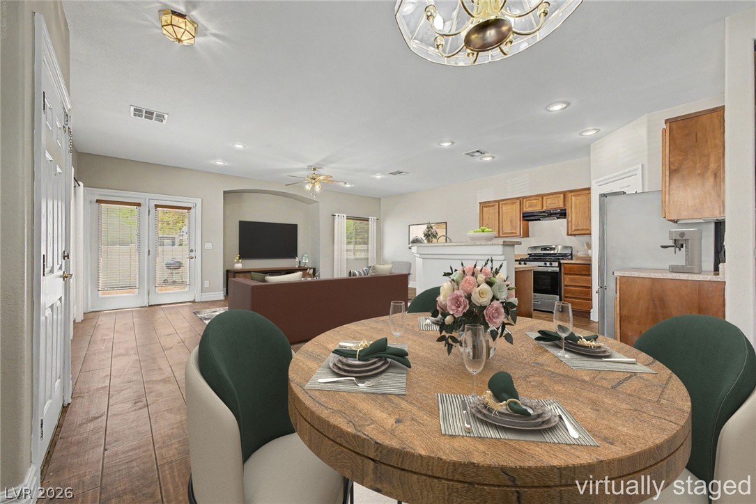 Photo 9 of 30, 3205 Regal Swan Place #3
