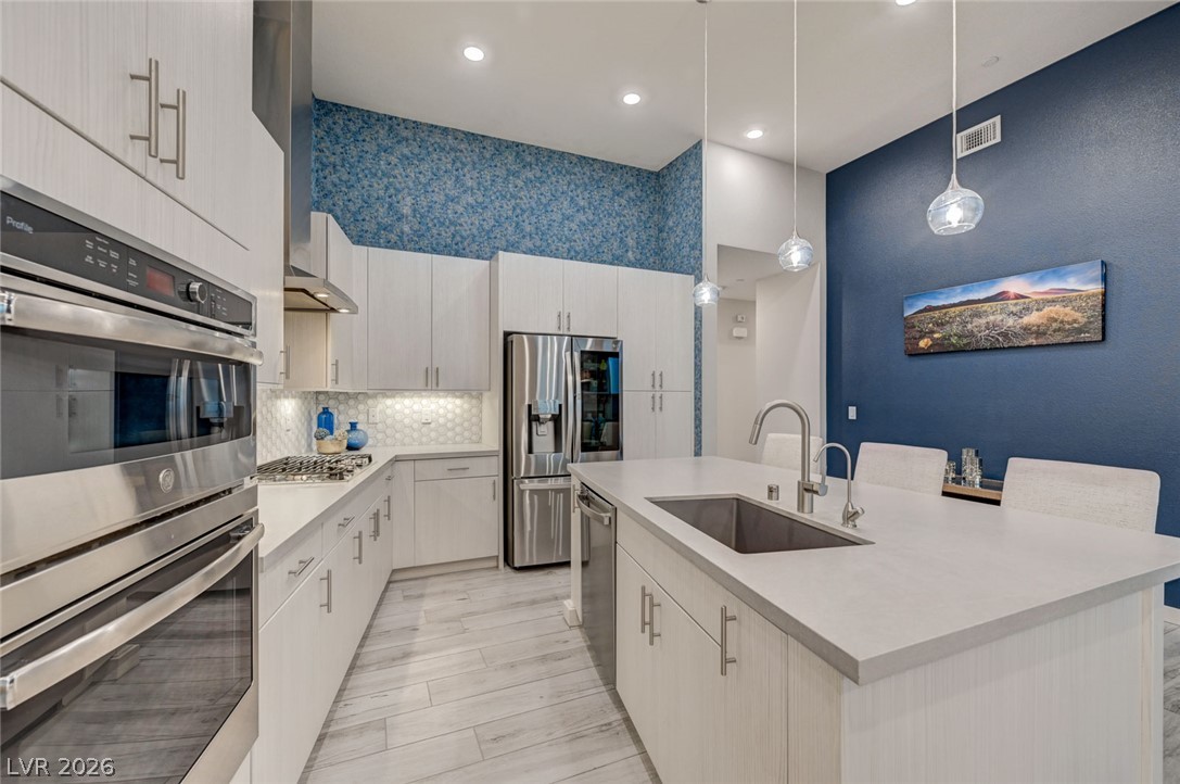 Photo 18 of 92, 4311 Solace Street #2