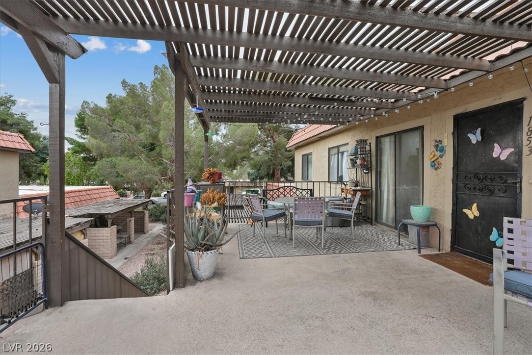 Photo 19 of 43, 1853 Mimosa Court