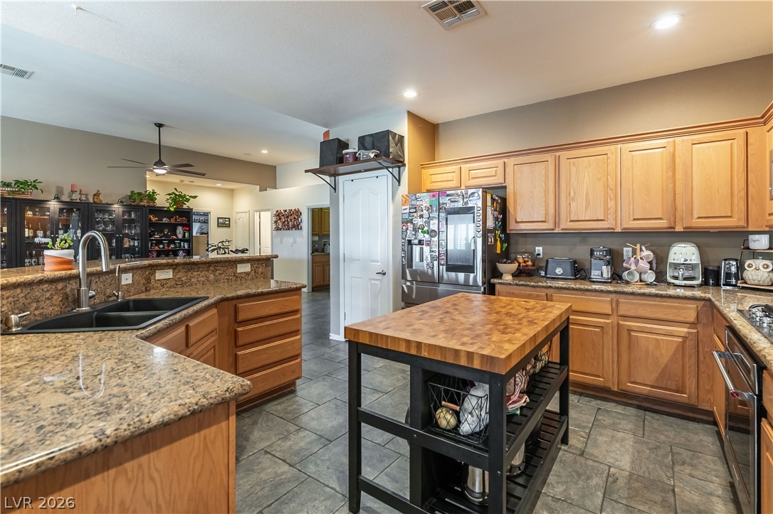 Photo 11 of 32, 8920 Mannix Court