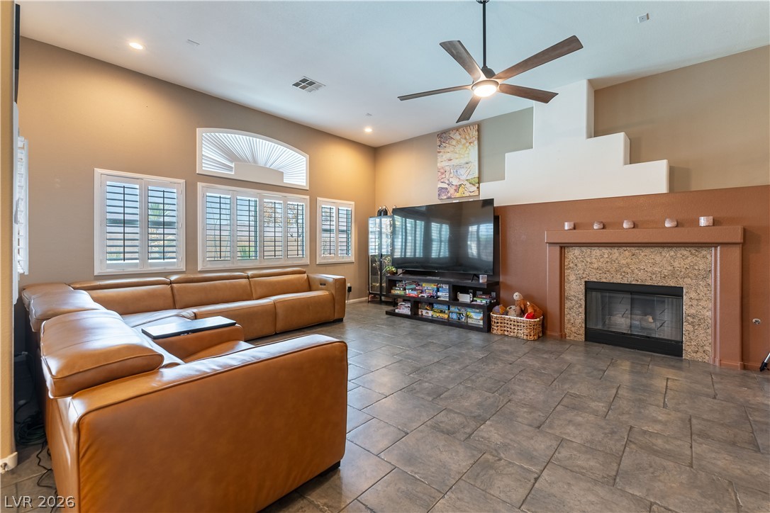 Photo 9 of 32, 8920 Mannix Court