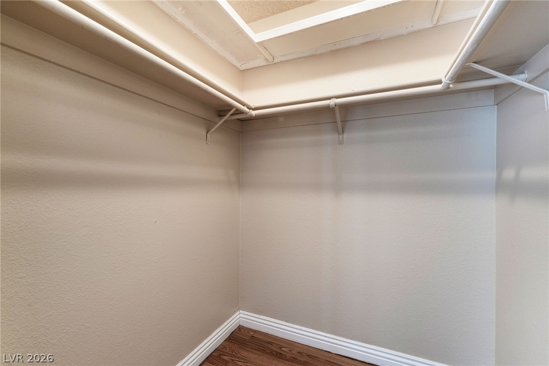 Photo 24 of 33, 7084 BURCOT Avenue #J21