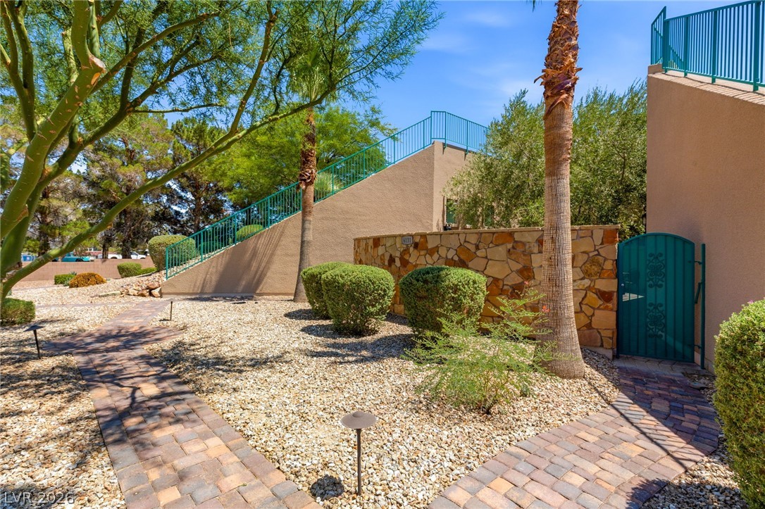 Photo 3 of 6131 Grand Teton Drive
