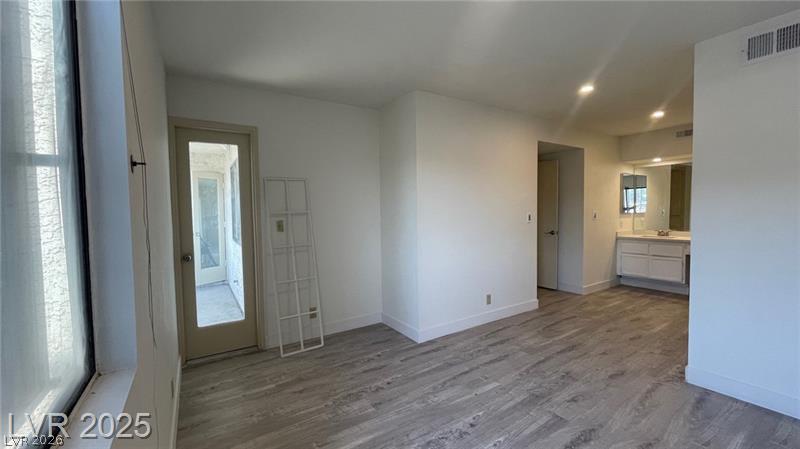 Photo 5 of 1701 E Katie Avenue #91