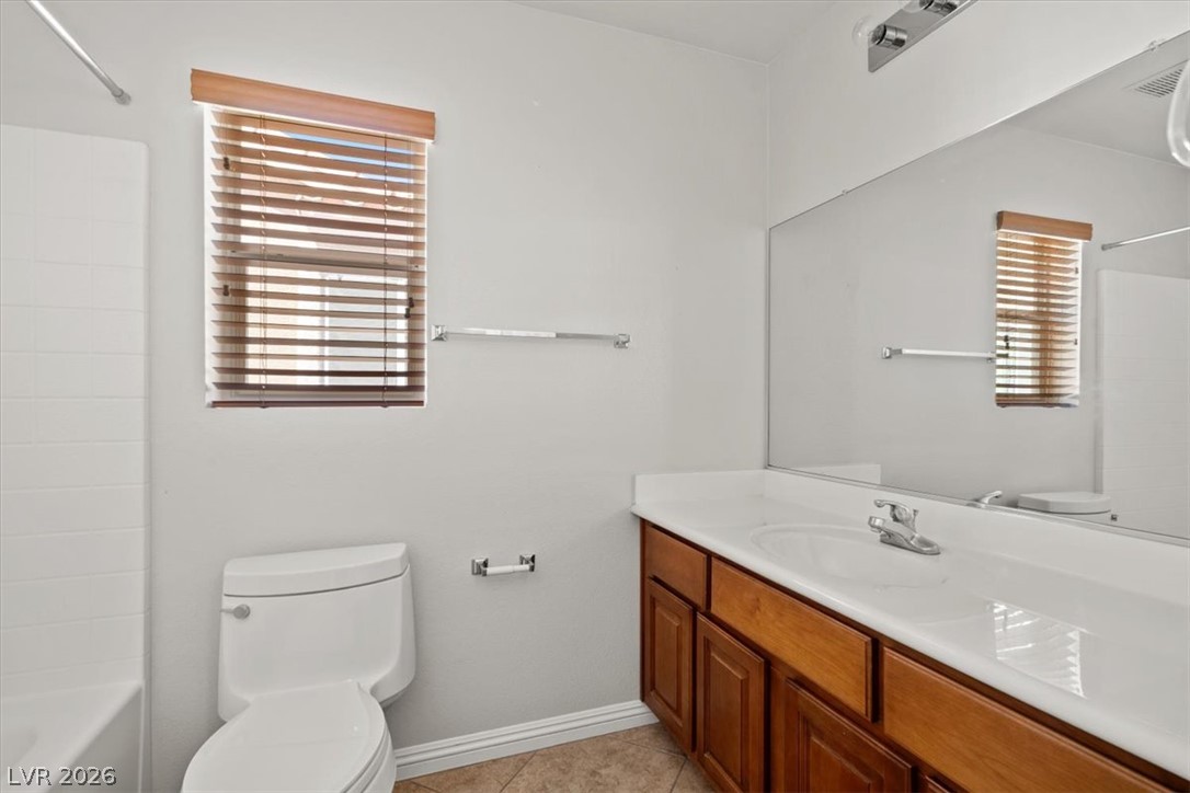 Photo 7 of 34, 6217 Double Oak Street