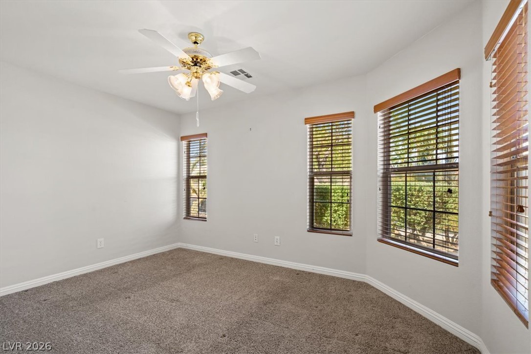 Photo 9 of 34, 6217 Double Oak Street