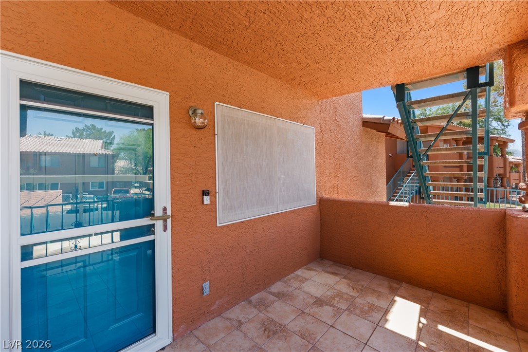 Photo 2 of 930 Mesquite Springs Drive #101