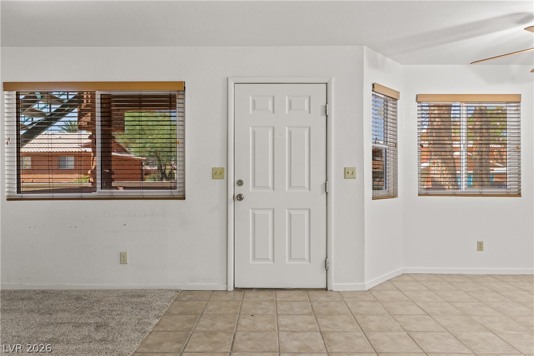Photo 5 of 930 Mesquite Springs Drive #101